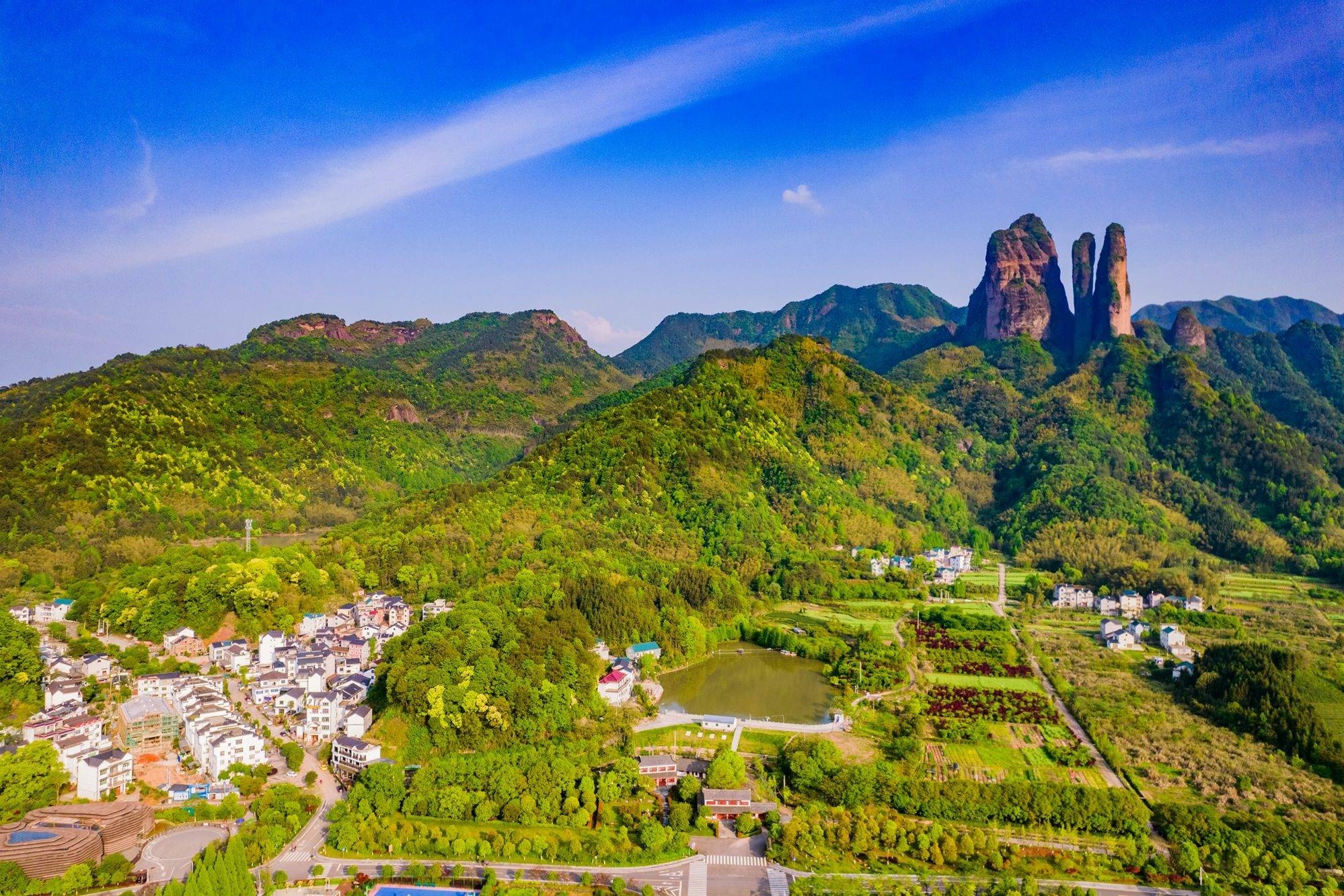 Jianglang Mountain Scenic Area